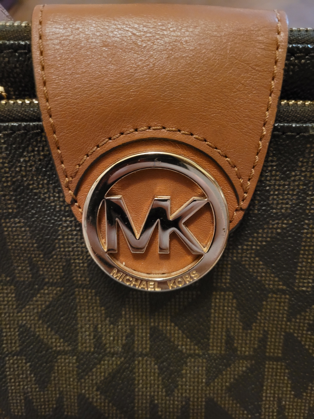 Authentic Michael Kors Fulton Signature Monogram MK Logo Crossbody Handbag